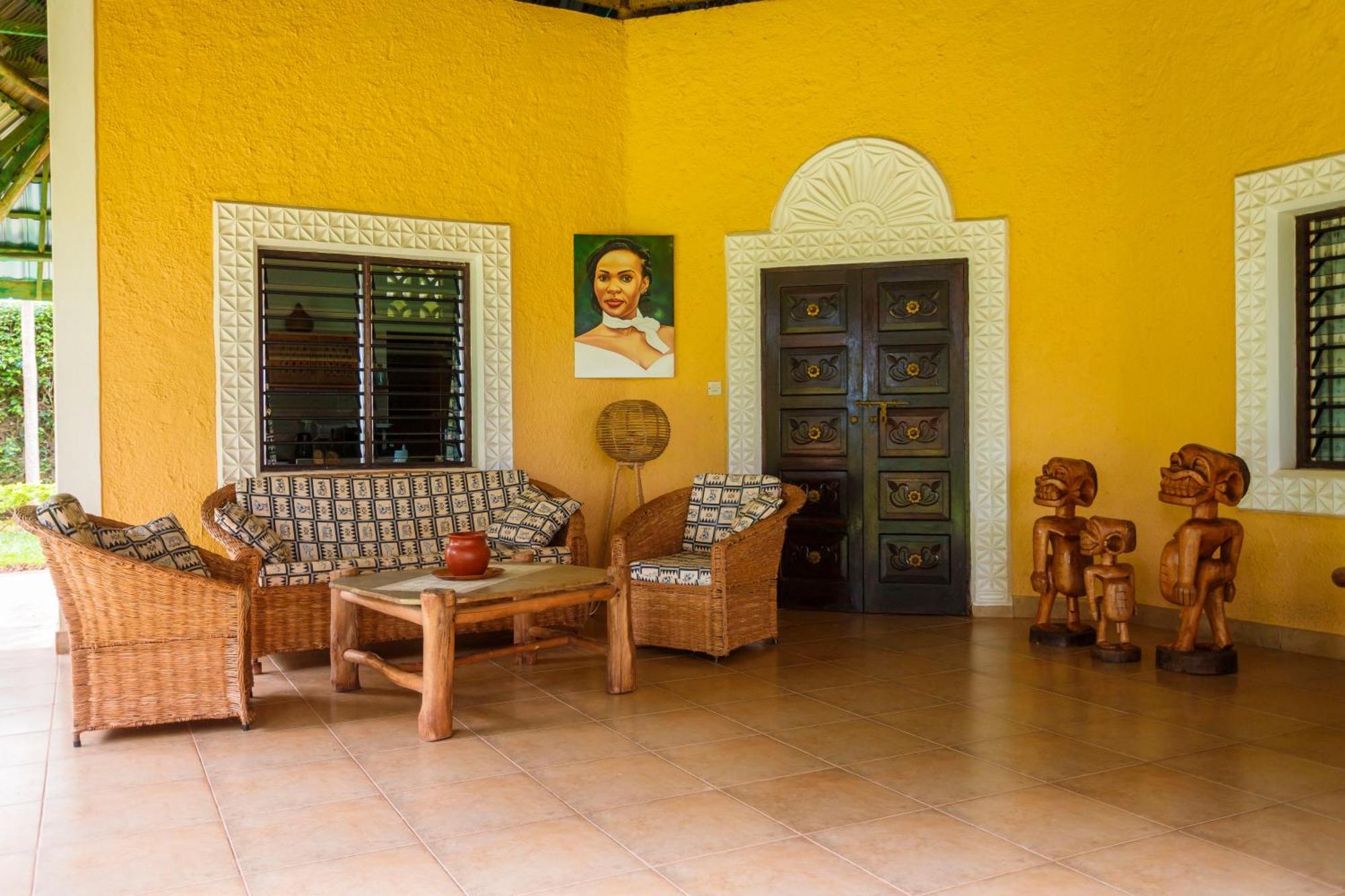 Diani Beach-Villa Kirsch Galu Esterno foto