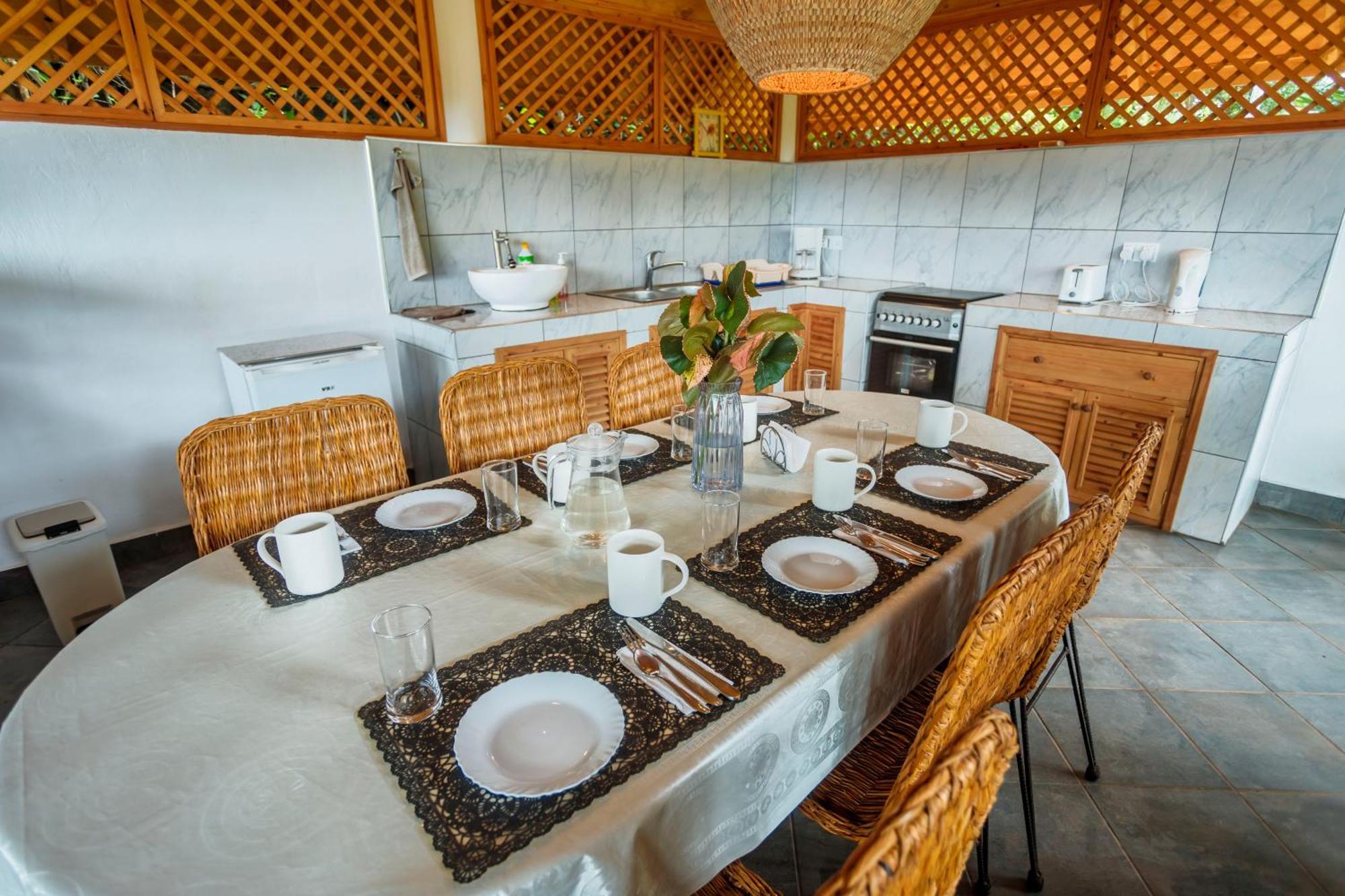 Diani Beach-Villa Kirsch Galu Esterno foto